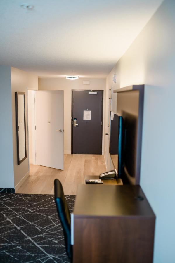 Microtel & By Wyndham 3*