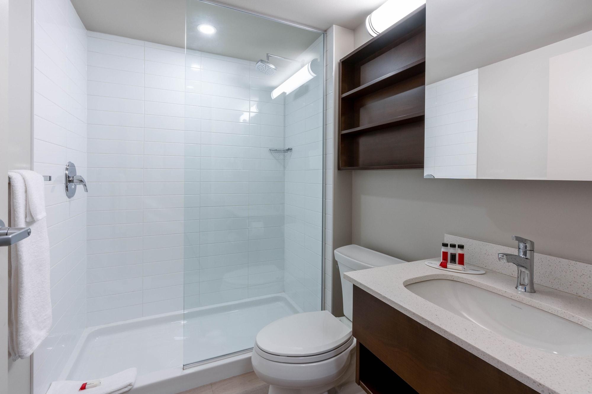 Hotel Microtel & By Wyndham Aurora