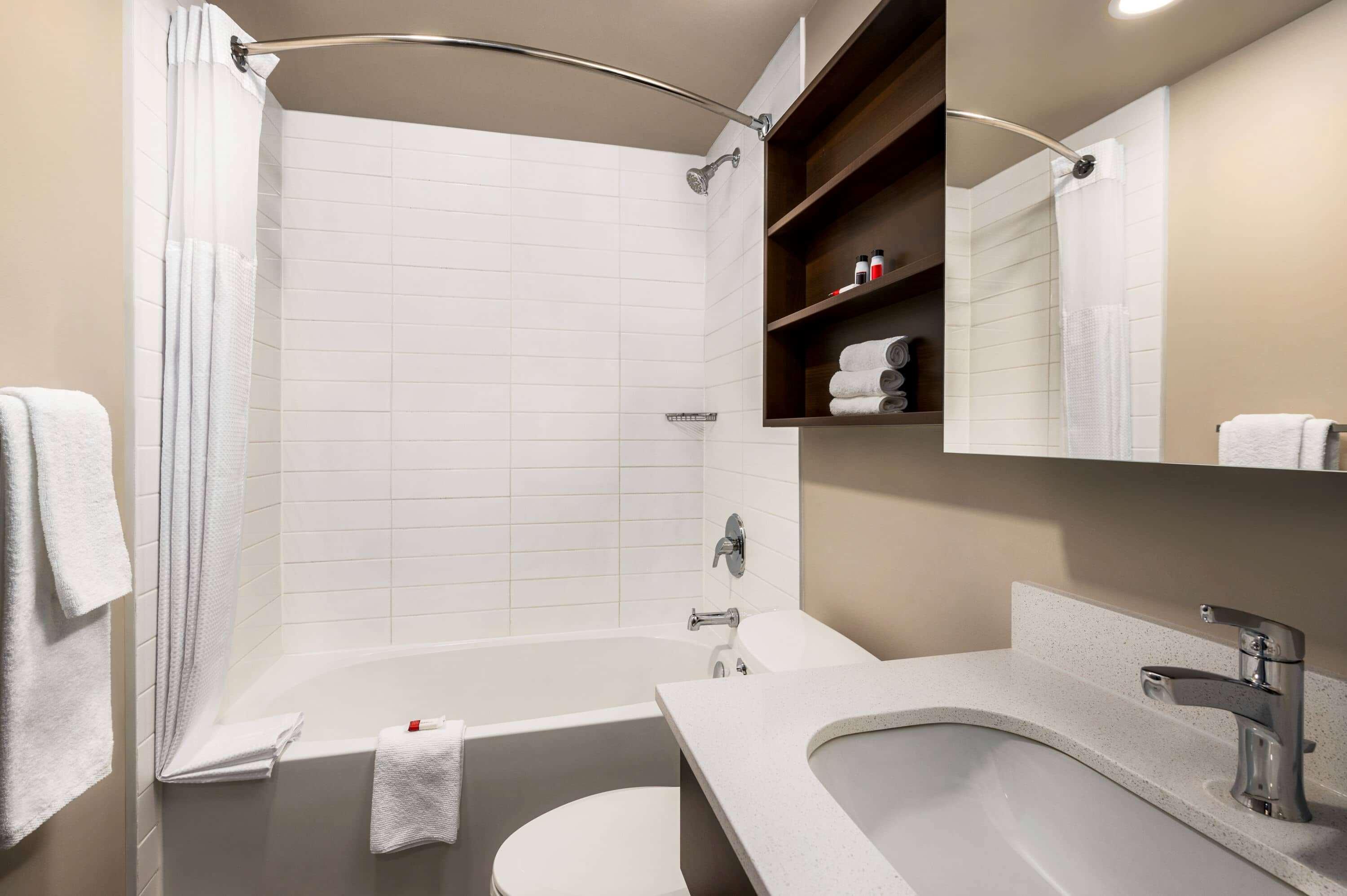 Microtel & By Wyndham Hotel 3*